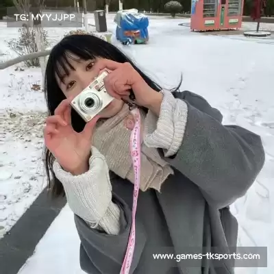 姬铃含